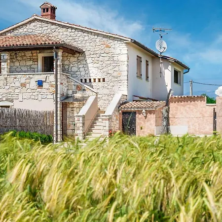 Casa Piccola Barbici With Pool In Porec, Istria *