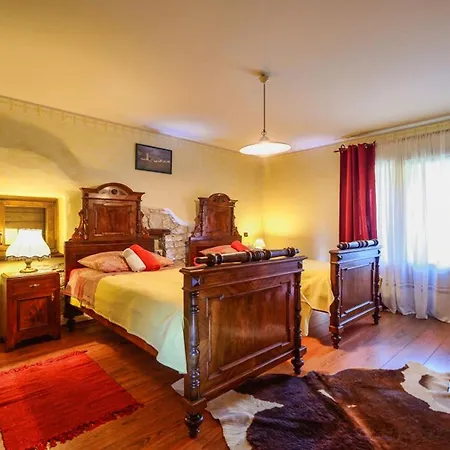 Casa Piccola Barbici With Pool In Porec, Istria Holiday home